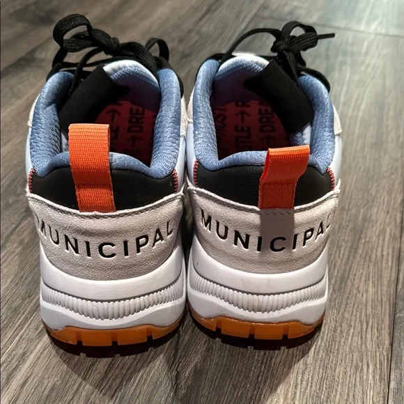 Stylish Municipal and Origin Sneakers - Picture 3 of 7